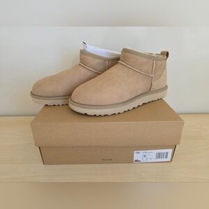 UGG W Classic Ultra Mini Beige Short Boots 1116109 RN#88276 Women's US 7 NEW Box